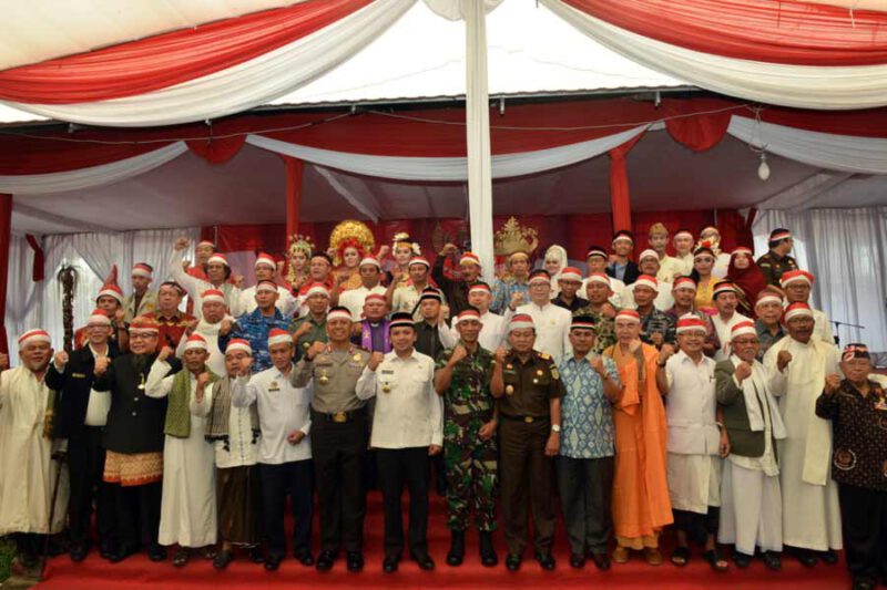 Contoh Pelaksanaan Sikap Toleransi Antar Umat Beragama Di Lampung Yopie Pangkey Yopie Pangkey