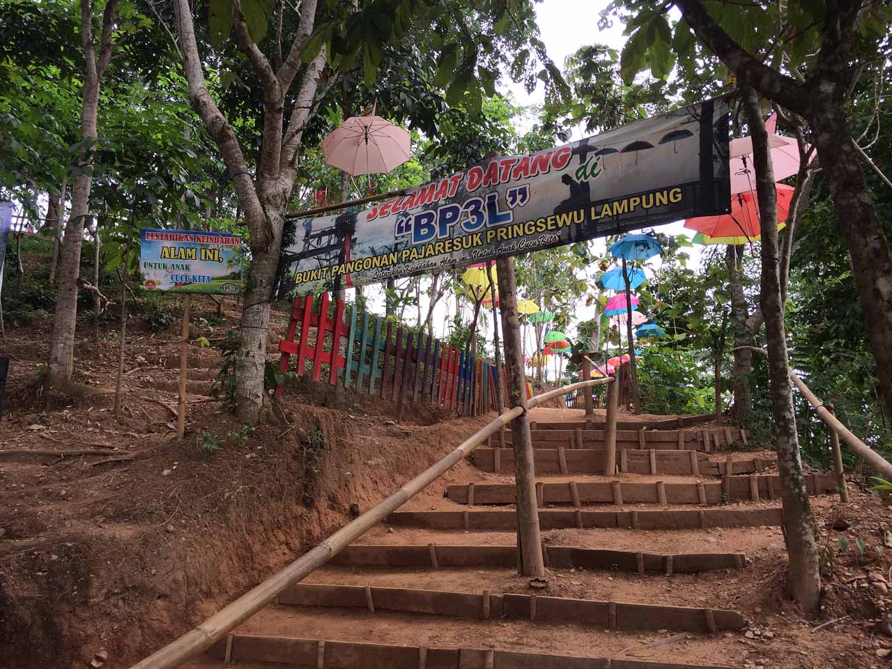 bukit pangonan - tempat wisata di pringsewu - yopie pangkey - 17