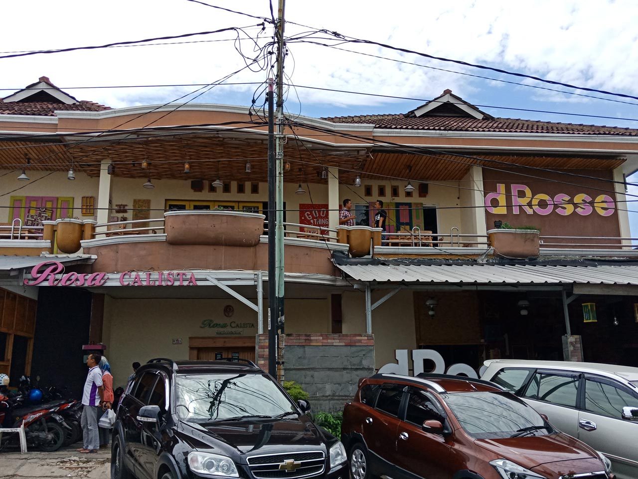 Cafe De Rosse - tempat makan enak di bandar lampung - yopie pangkey - 8